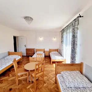 Hostel Rumiankowy - Airport Wrocław